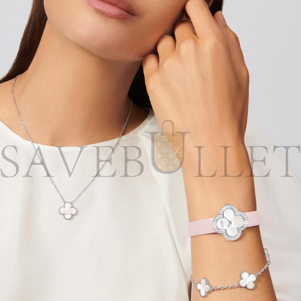 VAN CLEEF ARPELS VINTAGE ALHAMBRA PENDANT - WHITE GOLD, MOTHER-OF-PEARL  VCARF48700